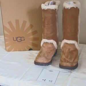 UGG Women's Kaita
